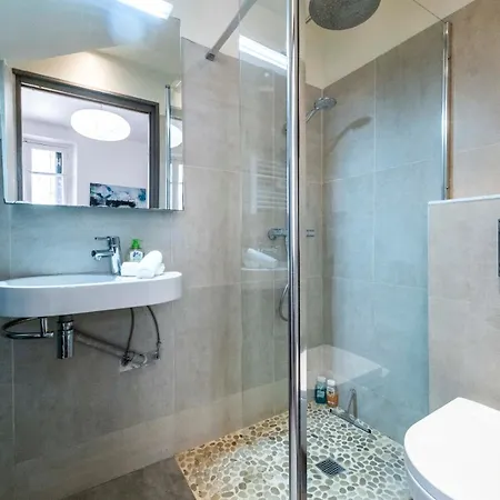 5 Floor Townhouse, Sea View Terrace *